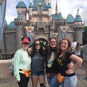 Meet your Posher, Sidney